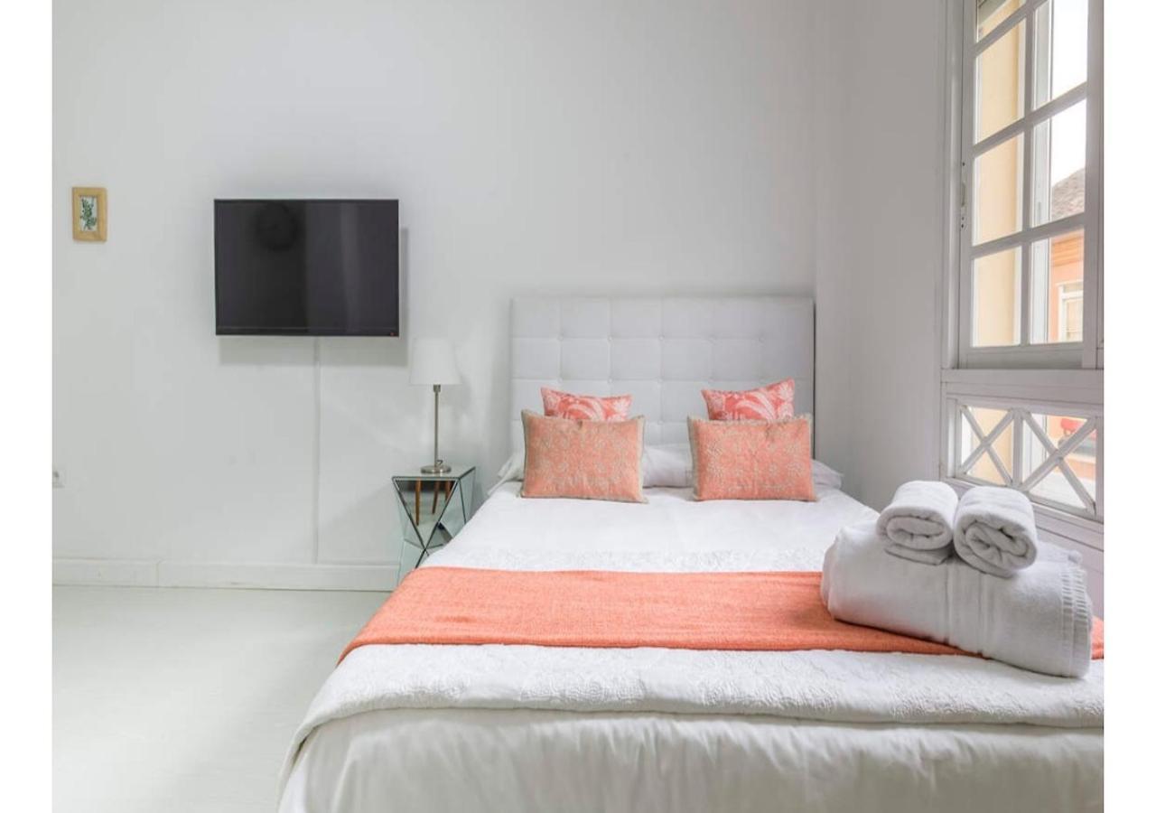 Lovely Studio At The City Heart! Málaga Exterior foto